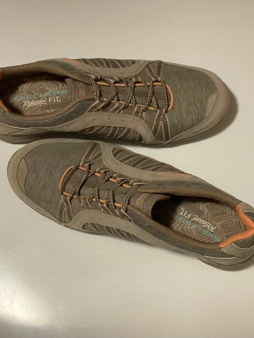 Sketchers, Tan, Size 8